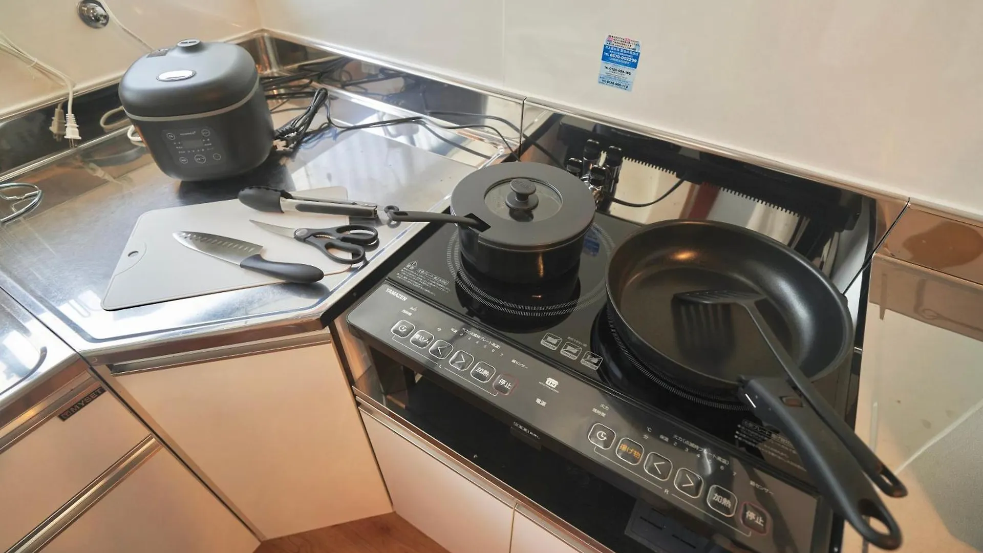Tomarie Residential Suite Higashi-Tateishi Tokyo