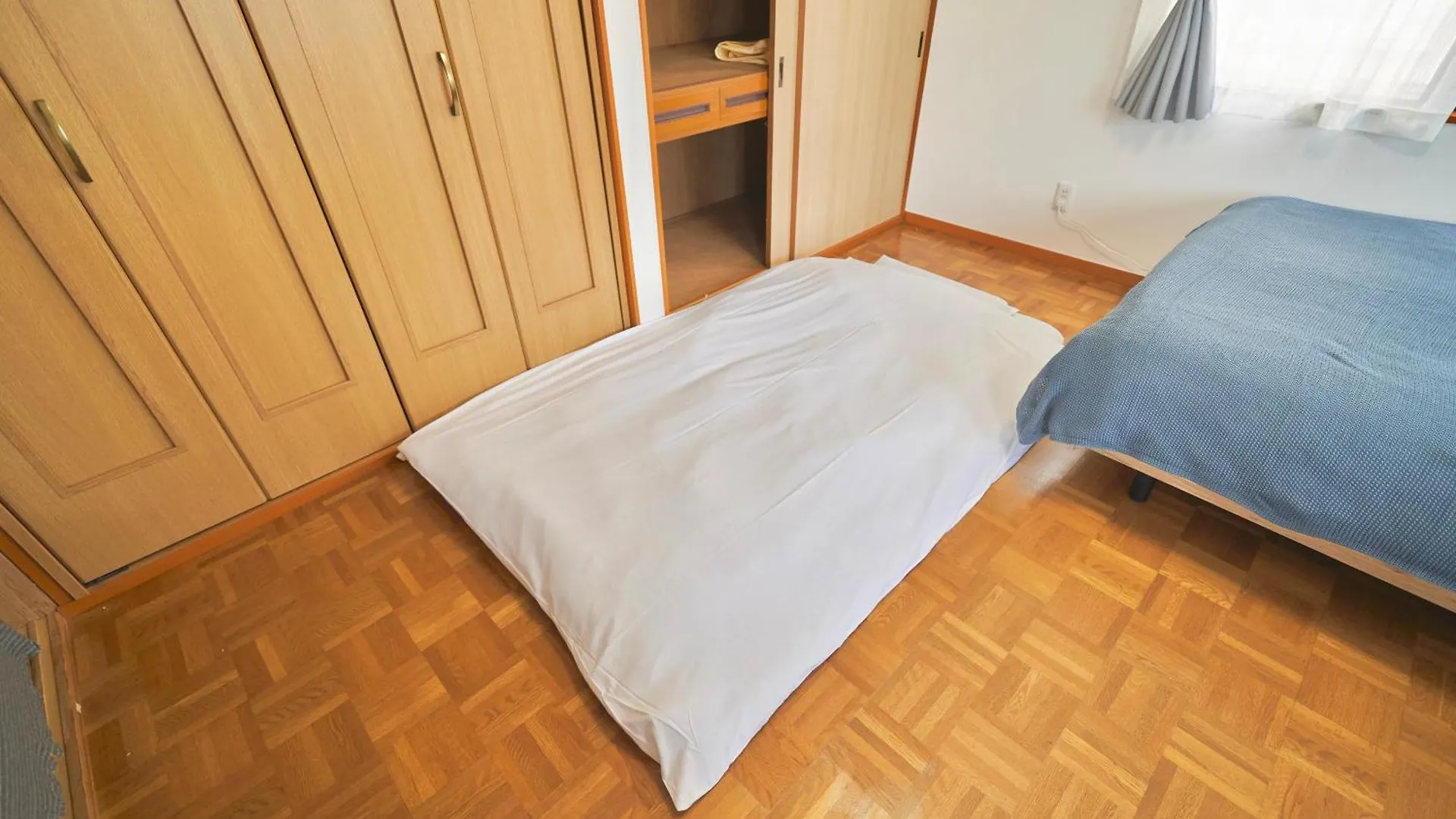 Tomarie Residential Suite Higashi-Tateishi Tokyo Apartment